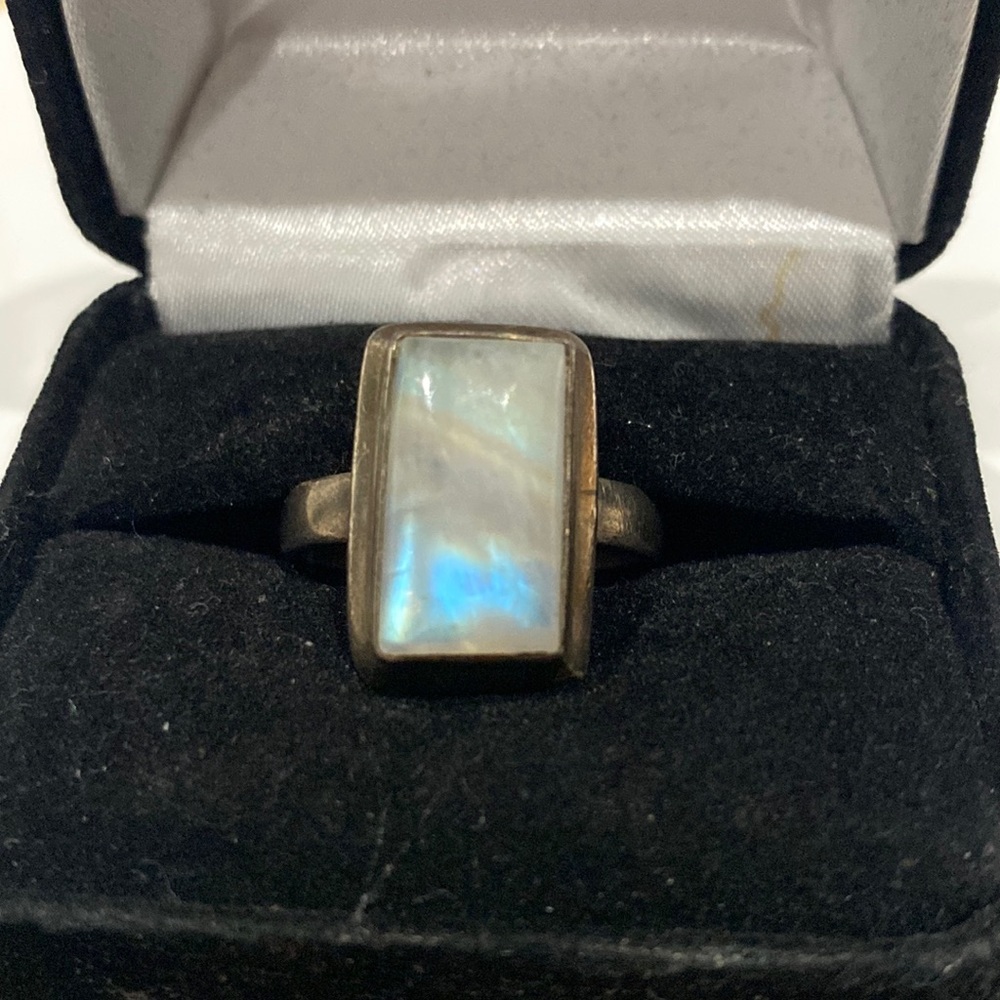 Sterling silver Moon stone 😍